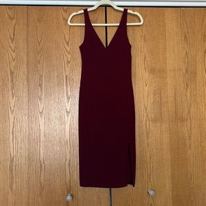 Lulu’s Maroon Dress 💜